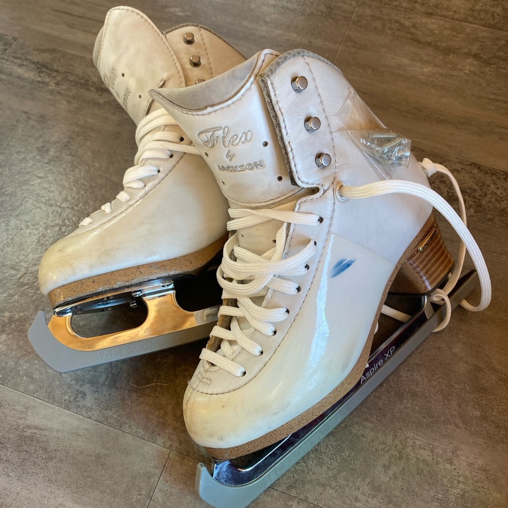 JACKSON Flex 2R Ice Skates with new Aspire XP blades